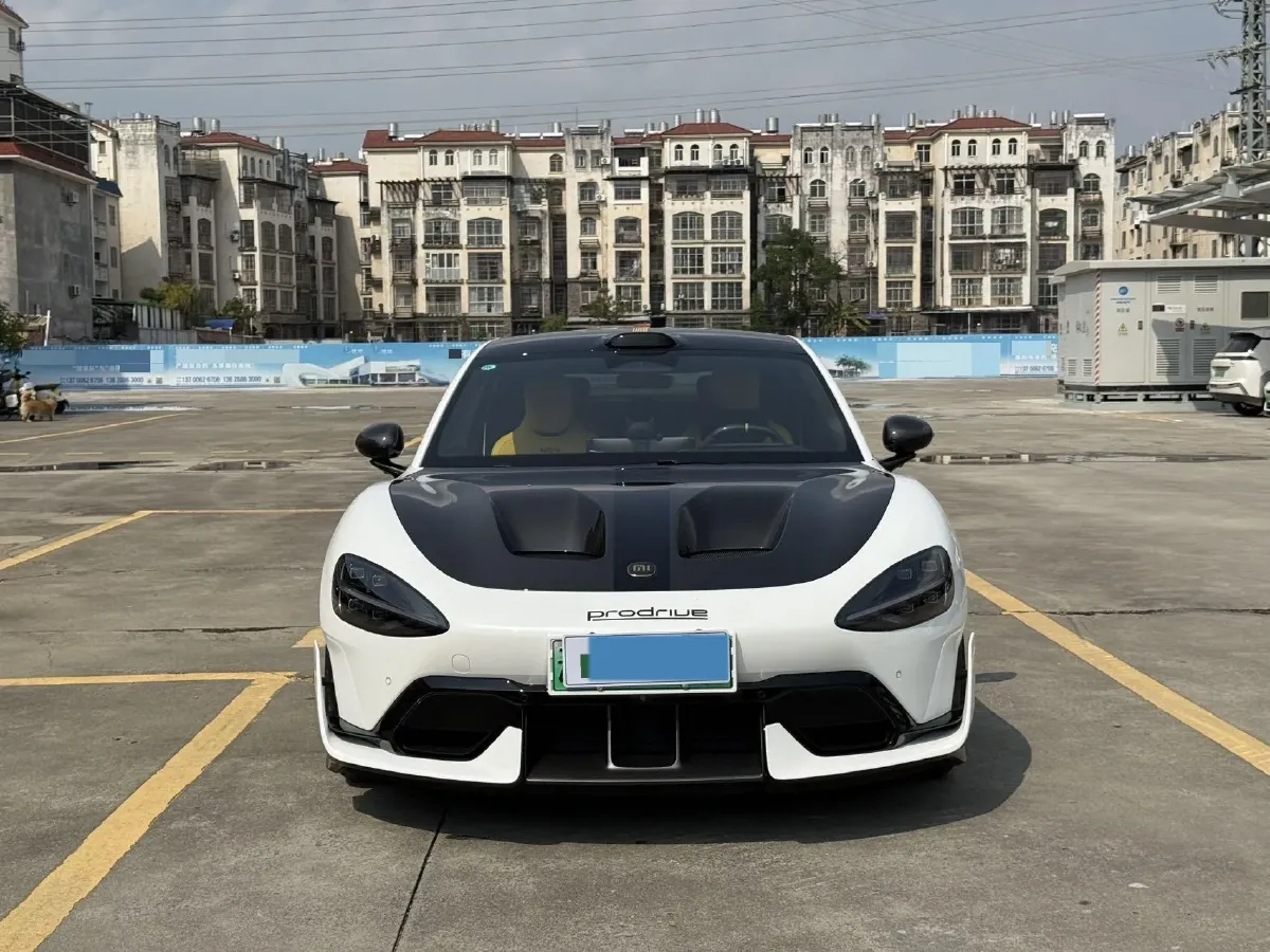 2025 MI SU7 Ultra BEV 93.7KWH,autocango,china used car exporter,china ev exporter,chinese used car exporter,chinese used ev exporter