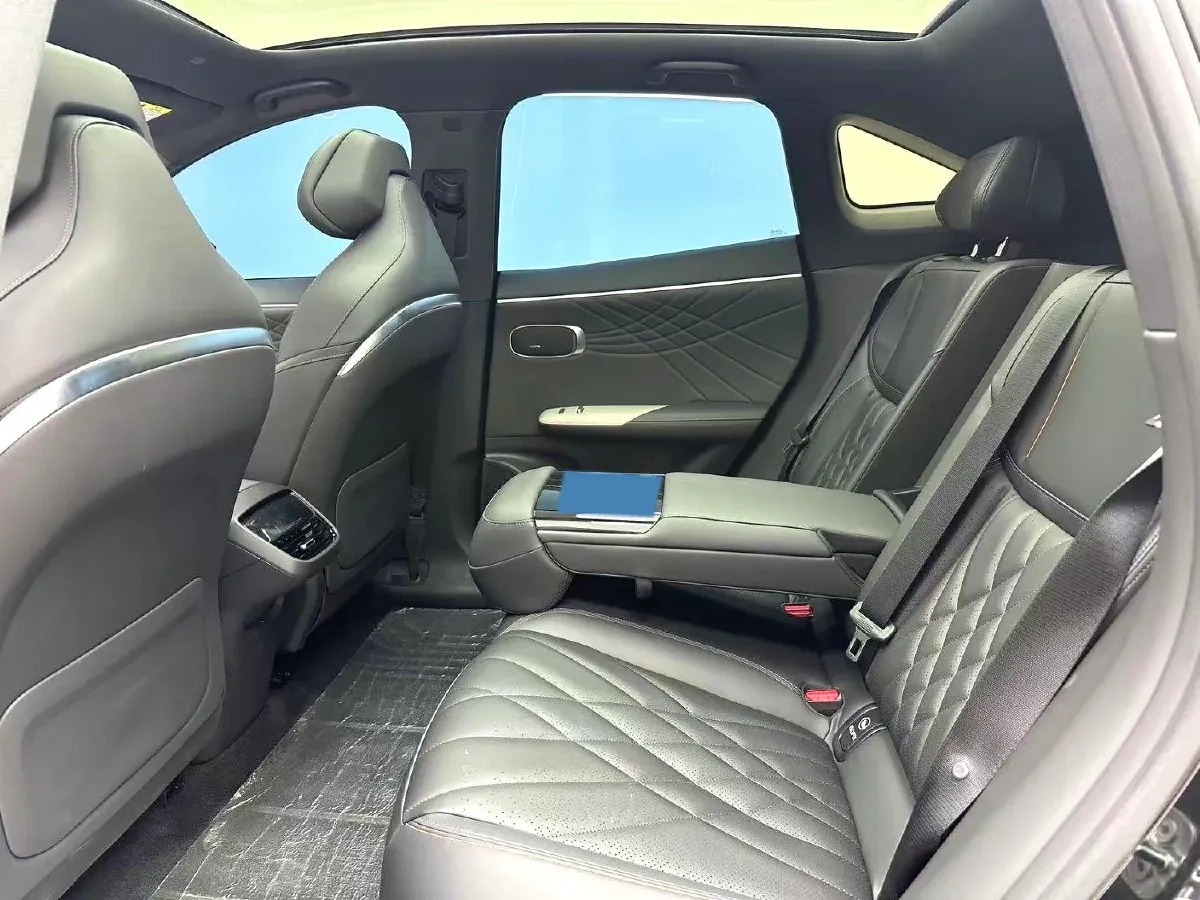 2023 Deepal S07 1.5L 95HP L4 REEV 31.73KWH,autocango,china used car exporter,china ev exporter,chinese used car exporter,chinese used ev exporter