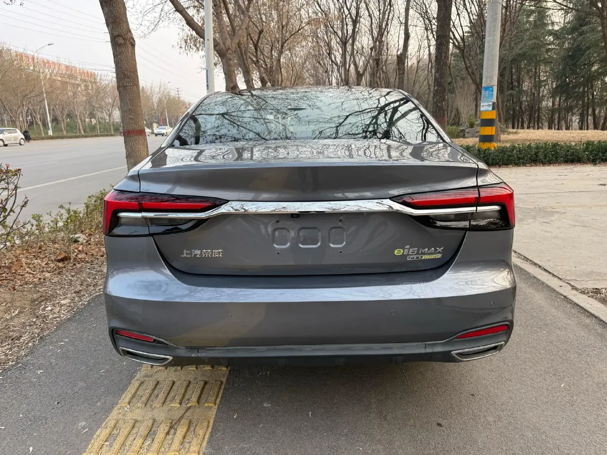 2020 Roewe i6 MAX 1.5T 169HP L4 AMT PHEV,autocango,china used car exporter,china ev exporter,chinese used car exporter,chinese used ev exporter
