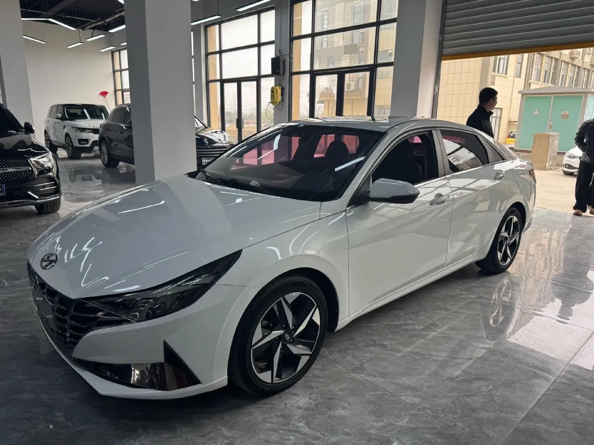 2021 Hyundai Elantra 1.5L 115HP L4 CVT,autocango,china used car exporter,china ev exporter,chinese used car exporter,chinese used ev exporter