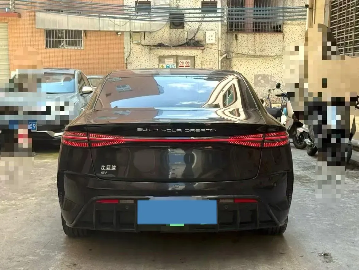 2022 AITO AITO M5 Range Extended 125HP REEV 40KWH,autocango,china used car exporter,china ev exporter,chinese used car exporter,chinese used ev exporter