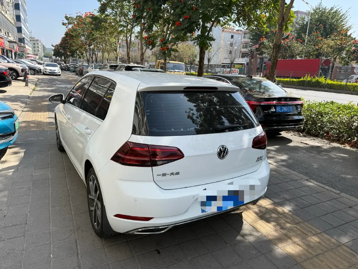 2018 Volkswagen Golf 1.4T 131HP L4 7DCT,autocango,china used car exporter,china ev exporter,chinese used car exporter,chinese used ev exporter