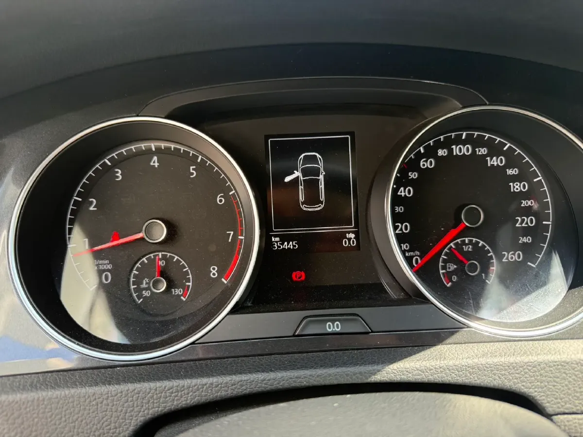 2018 Volkswagen Golf 1.4T 131HP L4 7DCT,autocango,china used car exporter,china ev exporter,chinese used car exporter,chinese used ev exporter