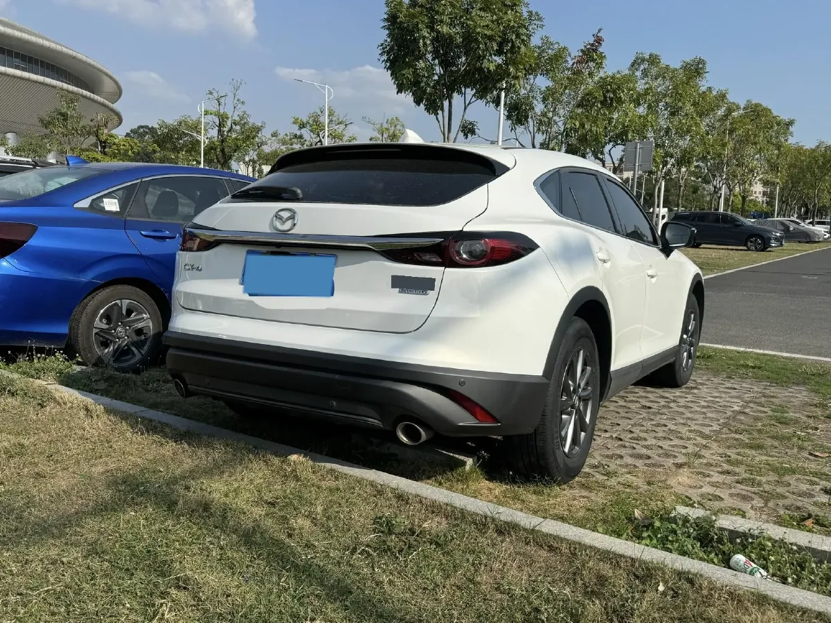 2020 Mazda CX-4 2.0L 158HP L4 6AT,autocango,china used car exporter,china ev exporter,chinese used car exporter,chinese used ev exporter