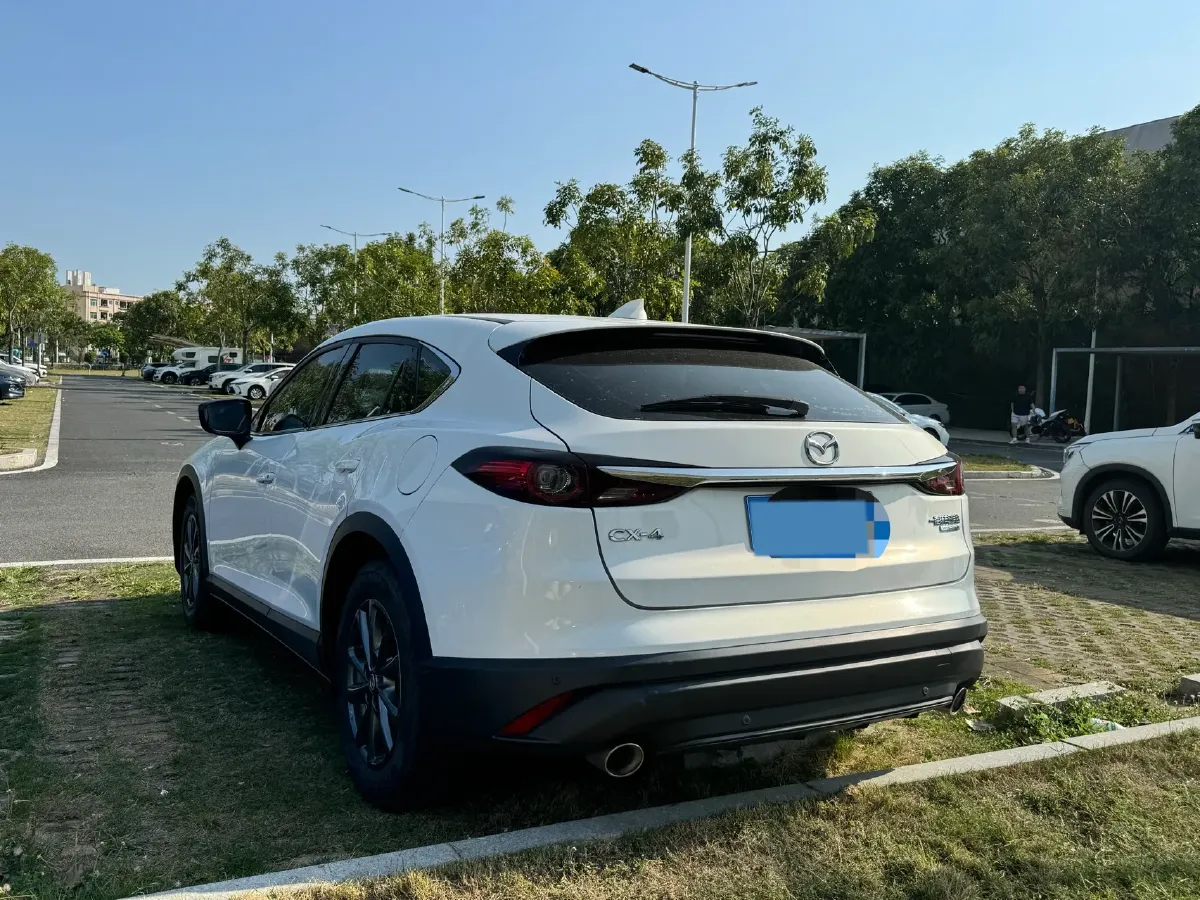 2020 Mazda CX-4 2.0L 158HP L4 6AT,autocango,china used car exporter,china ev exporter,chinese used car exporter,chinese used ev exporter