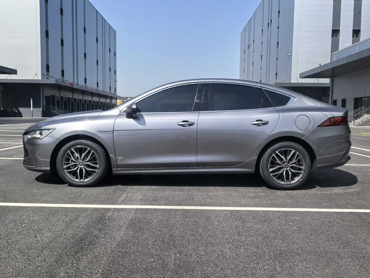 2021 Haval F7 1.5T 169HP L4 7DCT,autocango,china used car exporter,china ev exporter,chinese used car exporter,chinese used ev exporter