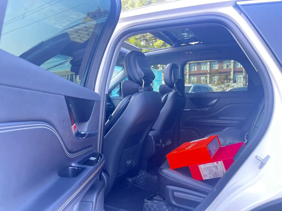 2022 Lincoln Corsair 2.0T 245HP L4 8AT,autocango,china used car exporter,china ev exporter,chinese used car exporter,chinese used ev exporter