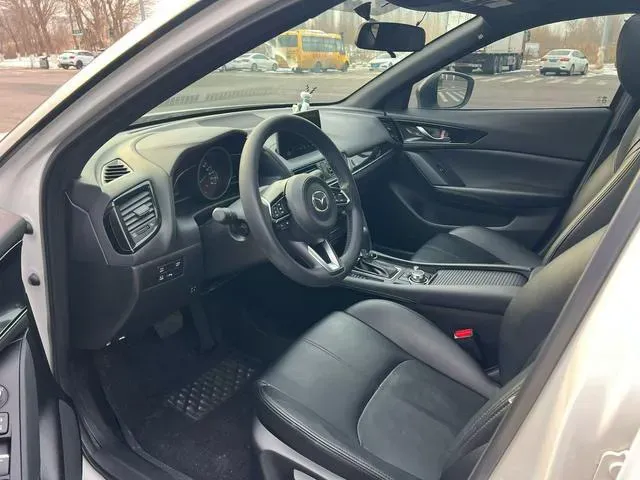 2021 Mazda CX-4 2.0L 158HP L4 6AT,autocango,china used car exporter,china ev exporter,chinese used car exporter,chinese used ev exporter