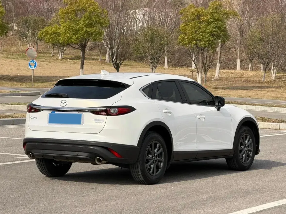 2021 Mazda CX-4 2.0L 158HP L4 6AT,autocango,china used car exporter,china ev exporter,chinese used car exporter,chinese used ev exporter