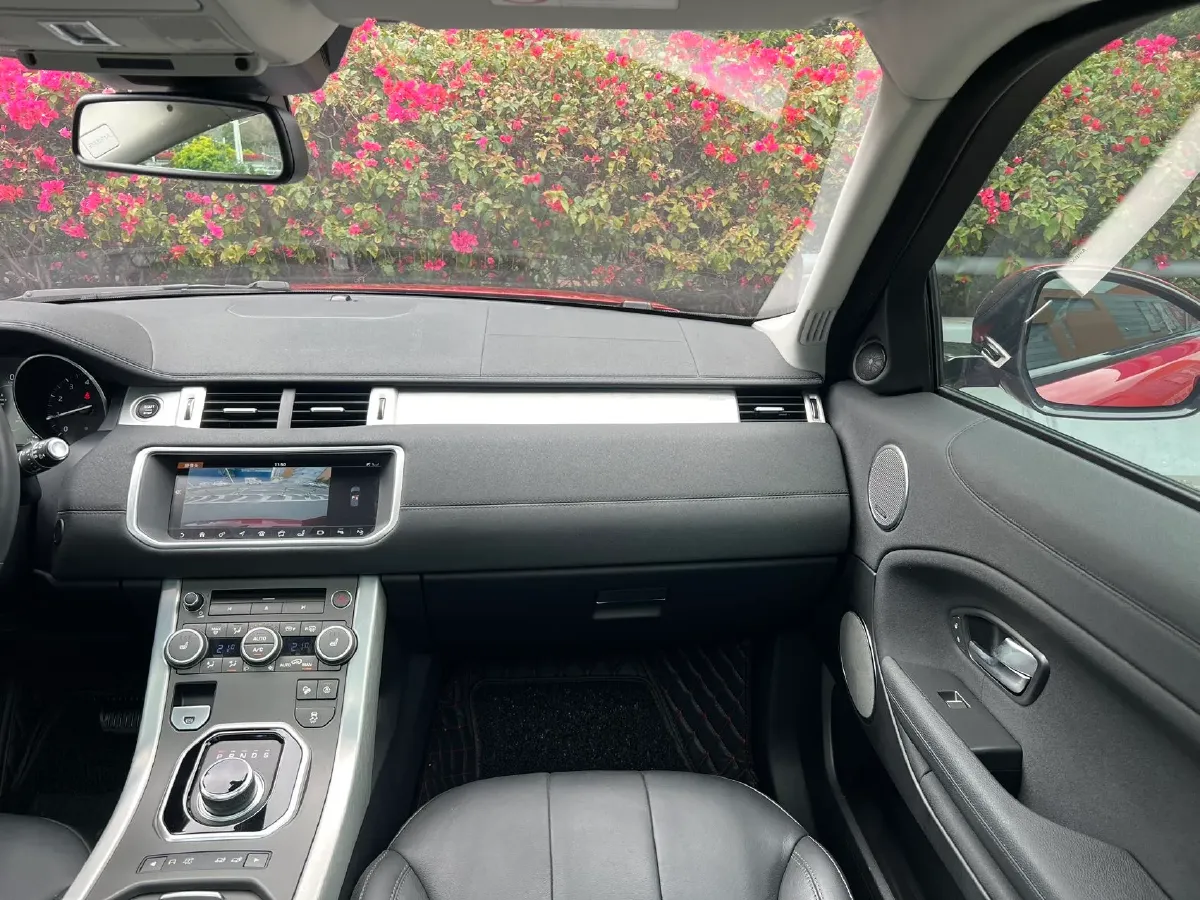 2018 Land Rover Range Rover Evoque 2.0T 241HP L4 9AT,autocango,china used car exporter,china ev exporter,chinese used car exporter,chinese used ev exporter