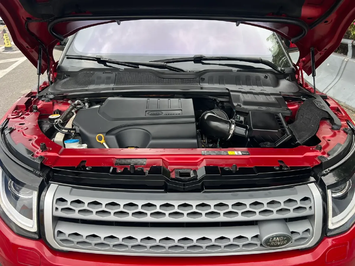 2018 Land Rover Range Rover Evoque 2.0T 241HP L4 9AT,autocango,china used car exporter,china ev exporter,chinese used car exporter,chinese used ev exporter