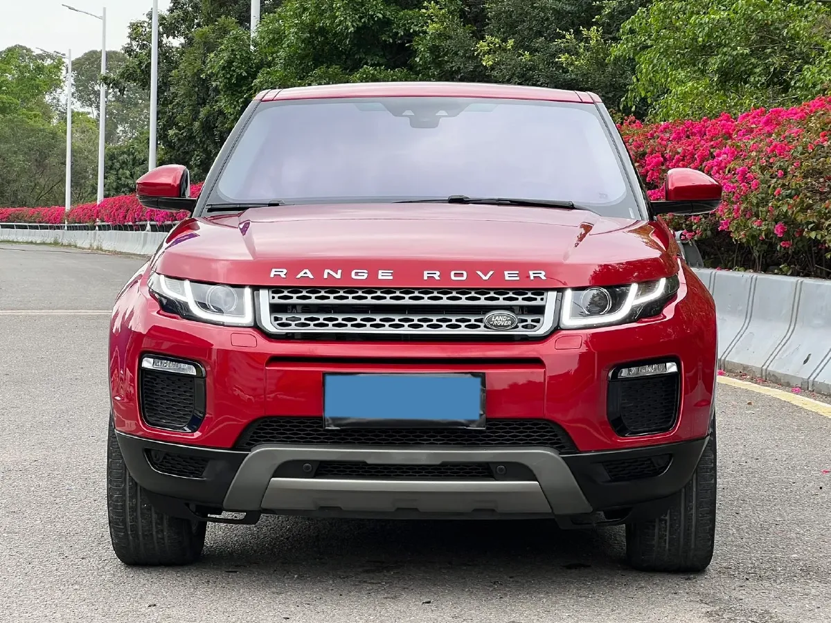 2018 Land Rover Range Rover Evoque 2.0T 241HP L4 9AT,autocango,china used car exporter,china ev exporter,chinese used car exporter,chinese used ev exporter