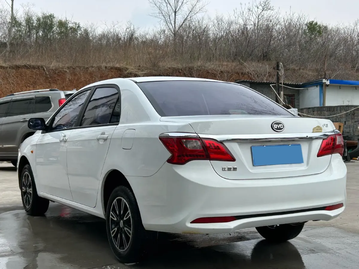 2020 BYD F3 1.5L 109HP L4 5MT,autocango,china used car exporter,china ev exporter,chinese used car exporter,chinese used ev exporter