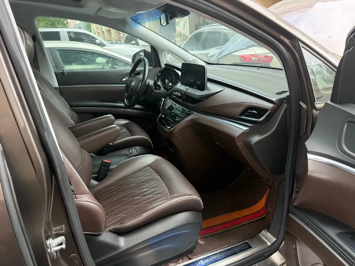 2021 Buick GL8 2.0T 237HP L4 9AT,autocango,china used car exporter,china ev exporter,chinese used car exporter,chinese used ev exporter