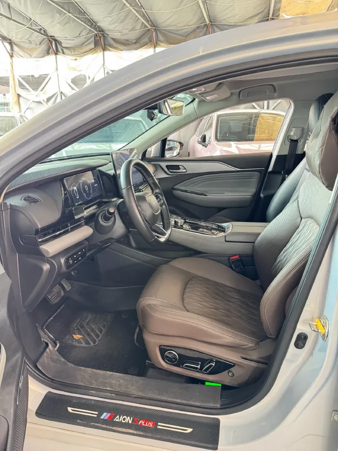 2022 ChangAn Oshan Z6 1.5T 170HP L4 6TCT PHEV 28.4KWH,autocango,china used car exporter,china ev exporter,chinese used car exporter,chinese used ev exporter