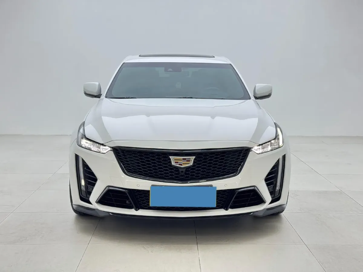2022 Cadillac CT5 2.0T 237HP L4 10AT,autocango,china used car exporter,china ev exporter,chinese used car exporter,chinese used ev exporter
