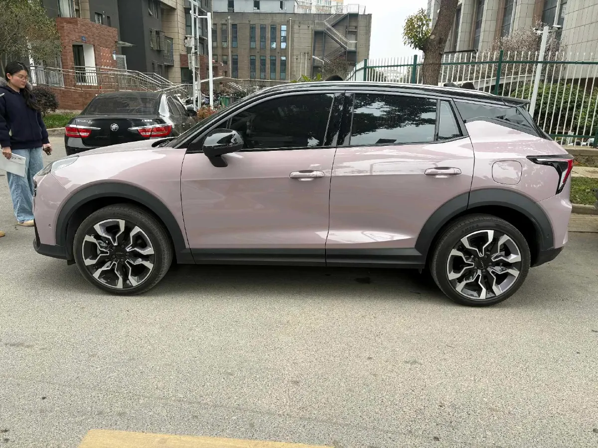 2025 LYNK&CO 06 1.5T 181HP L4 7DCT,autocango,china used car exporter,china ev exporter,chinese used car exporter,chinese used ev exporter