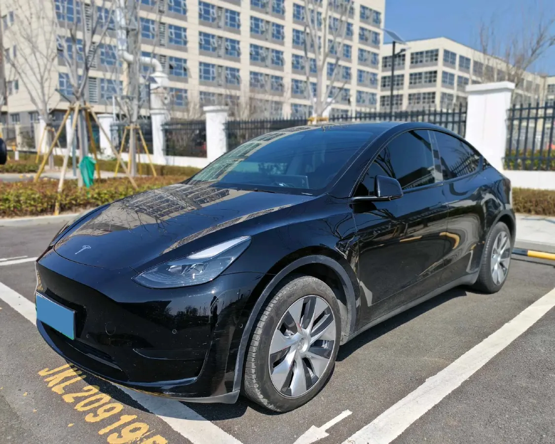 2022 Tesla Model Y BEV 60KWH,autocango,china used car exporter,china ev exporter,chinese used car exporter,chinese used ev exporter