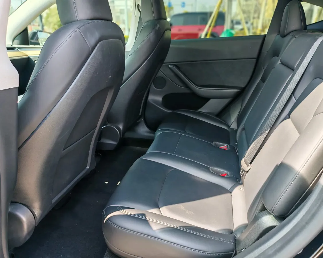 2022 Tesla Model Y BEV 60KWH,autocango,china used car exporter,china ev exporter,chinese used car exporter,chinese used ev exporter