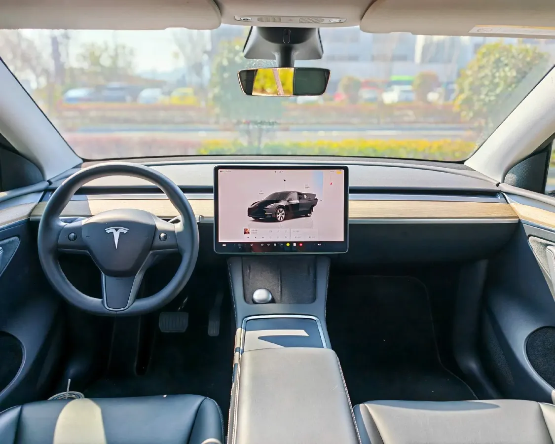 2022 Tesla Model Y BEV 60KWH,autocango,china used car exporter,china ev exporter,chinese used car exporter,chinese used ev exporter