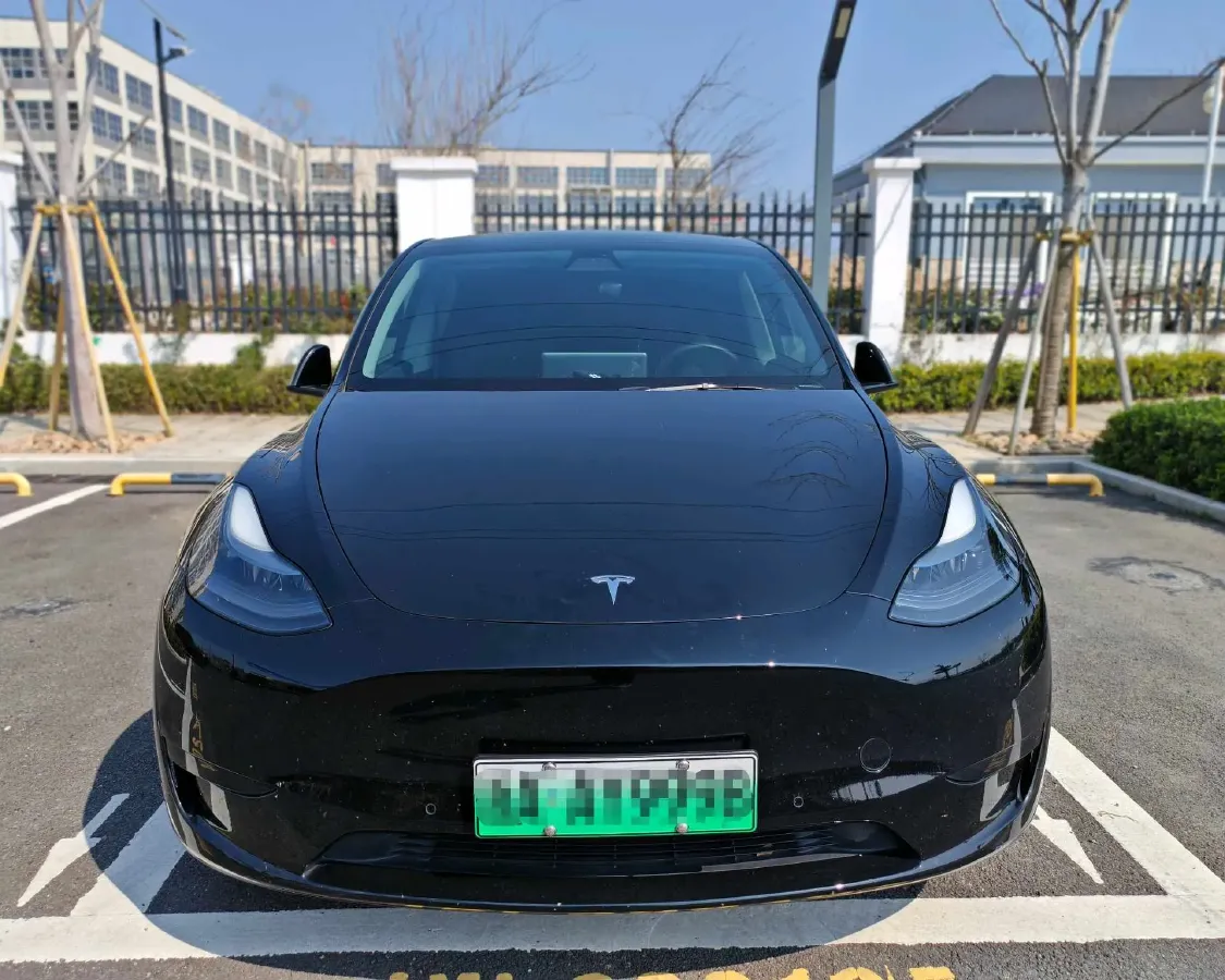 2022 Tesla Model Y BEV 60KWH,autocango,china used car exporter,china ev exporter,chinese used car exporter,chinese used ev exporter