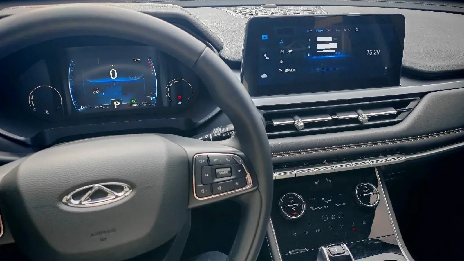 2025 Chery Tiggo 8 1.5T 156HP L4 6DCT,autocango,china used car exporter,china ev exporter,chinese used car exporter,chinese used ev exporter