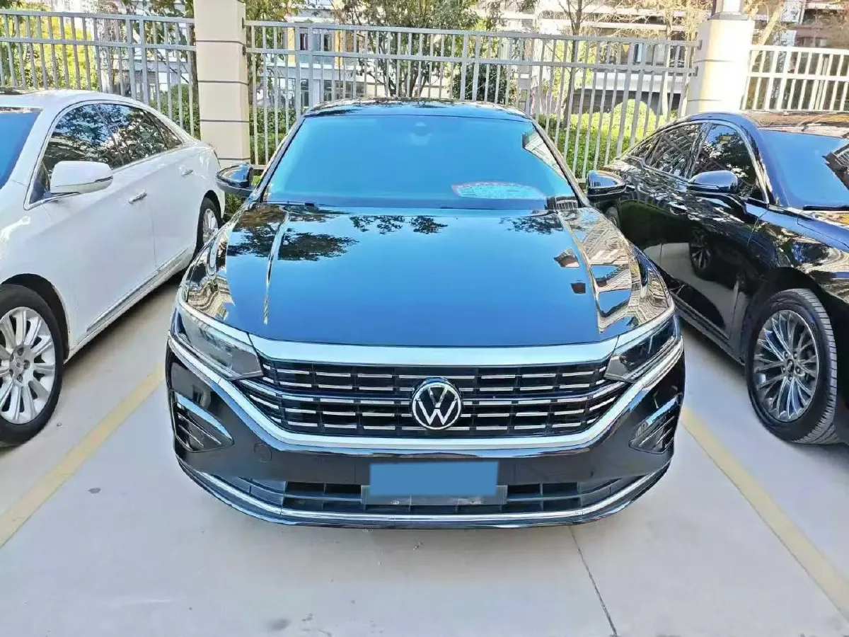 2022 Xpeng P7 BEV 60.2KWH,autocango,china used car exporter,china ev exporter,chinese used car exporter,chinese used ev exporter