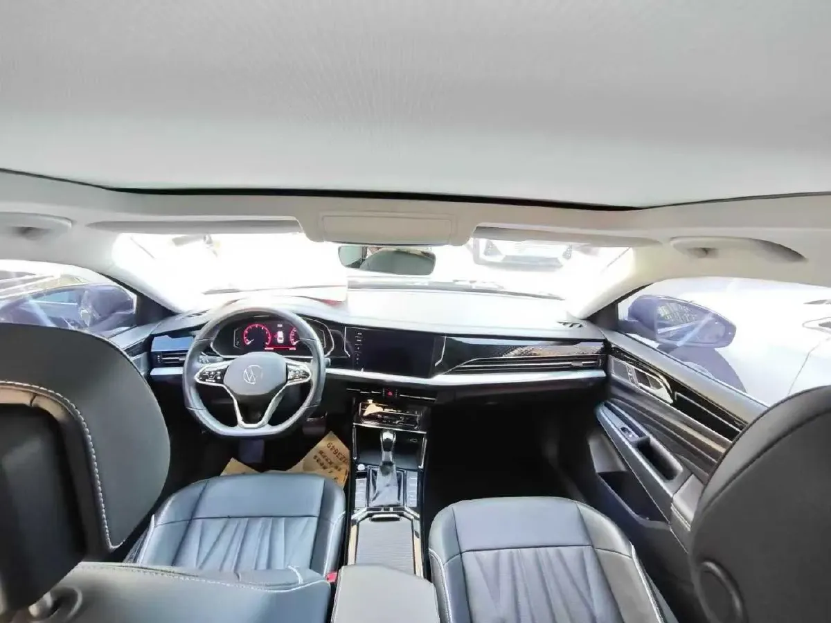 2022 Xpeng P7 BEV 60.2KWH,autocango,china used car exporter,china ev exporter,chinese used car exporter,chinese used ev exporter