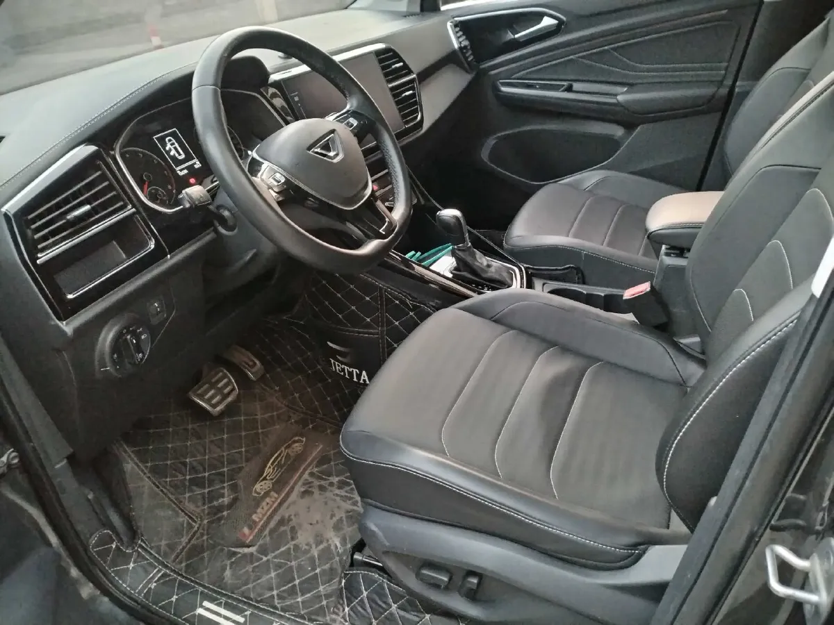 2022 Jetta VS7 1.4T 150HP L4 6AT,autocango,china used car exporter,china ev exporter,chinese used car exporter,chinese used ev exporter