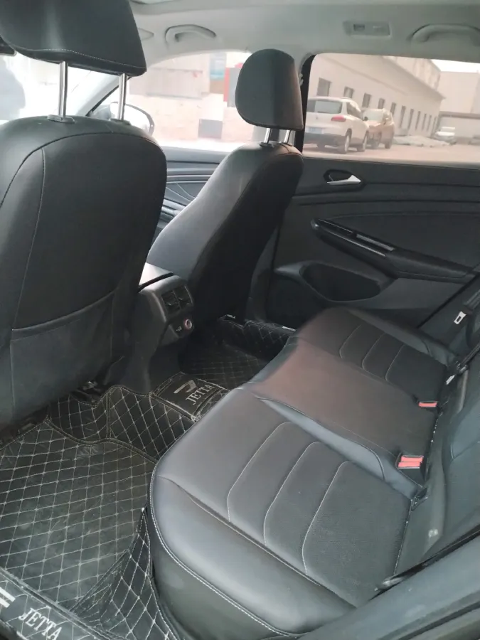 2022 Jetta VS7 1.4T 150HP L4 6AT,autocango,china used car exporter,china ev exporter,chinese used car exporter,chinese used ev exporter