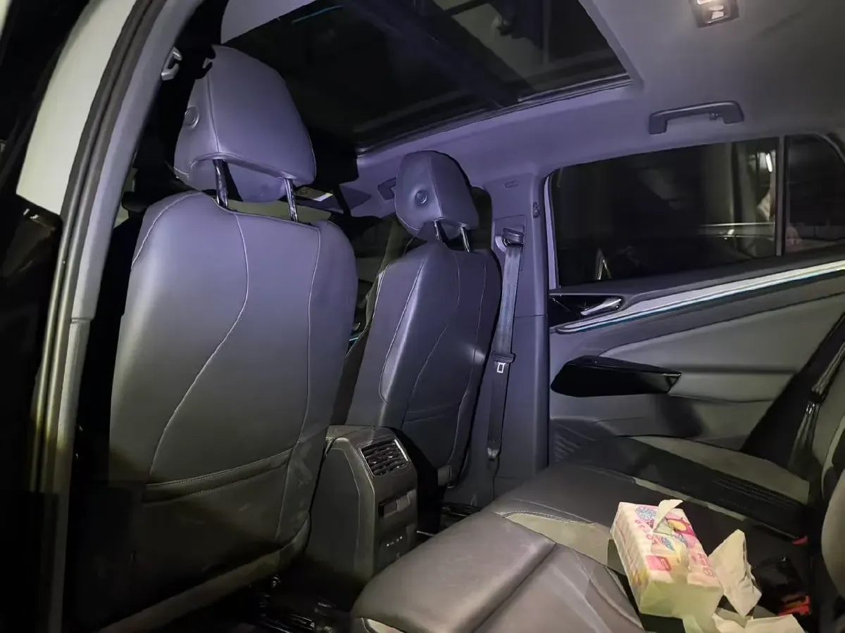 2021 Volkswagen ID.4 Crozz BEV 84.8KWH,autocango,china used car exporter,china ev exporter,chinese used car exporter,chinese used ev exporter