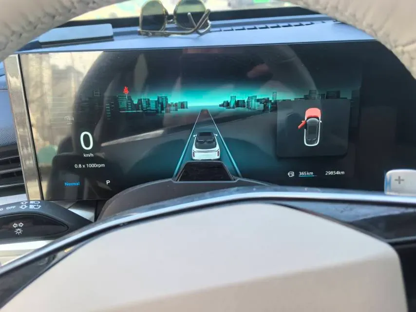 2022 Roewe Whale 2.0T 231HP L4 8AT,autocango,china used car exporter,china ev exporter,chinese used car exporter,chinese used ev exporter