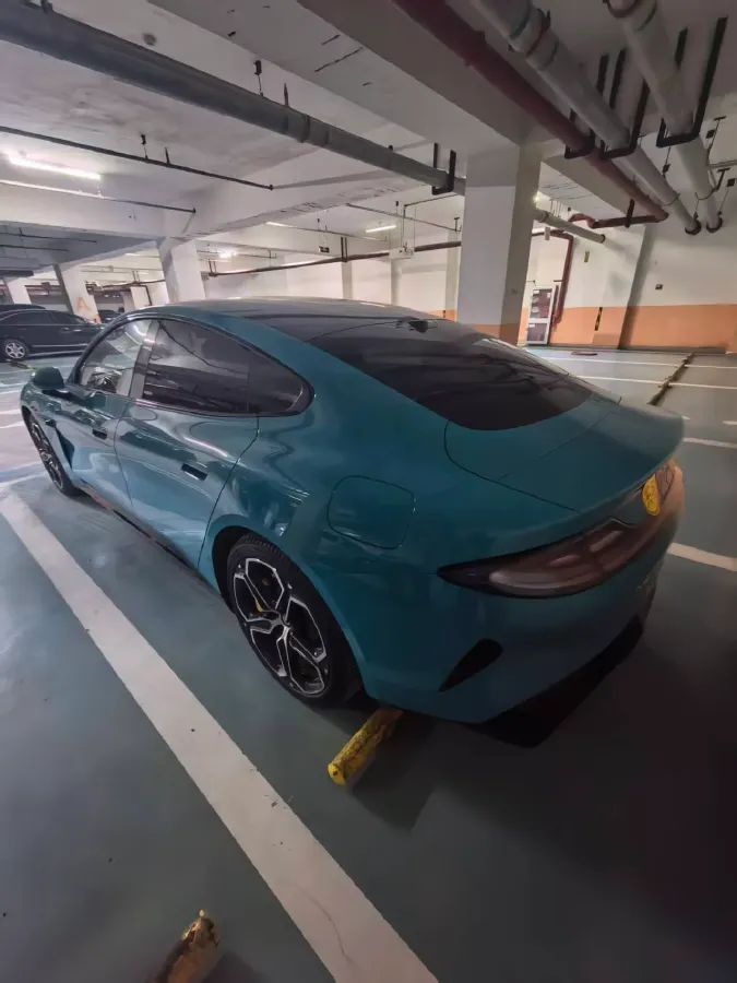 2024 MI SU7 BEV 73.6KWH,autocango,china used car exporter,china ev exporter,chinese used car exporter,chinese used ev exporter