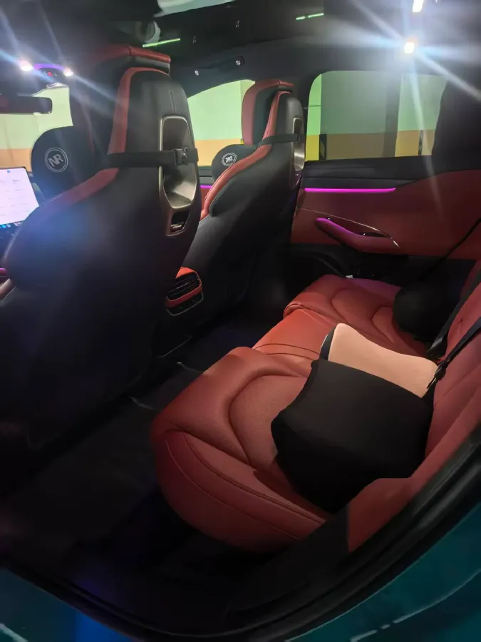 2024 MI SU7 BEV 73.6KWH,autocango,china used car exporter,china ev exporter,chinese used car exporter,chinese used ev exporter