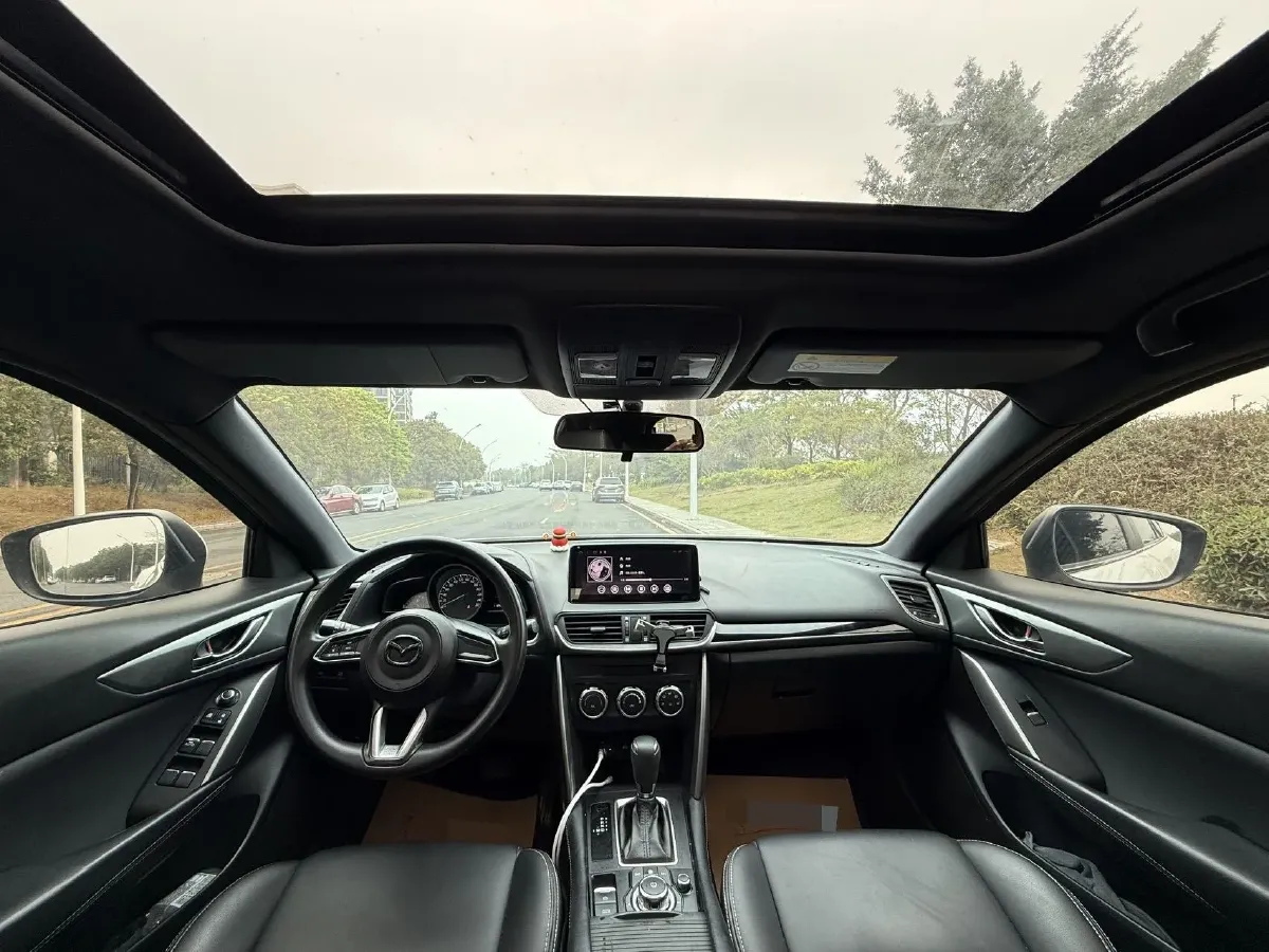 2016 Mazda CX-4 2.0L 158HP L4 6AT,autocango,china used car exporter,china ev exporter,chinese used car exporter,chinese used ev exporter