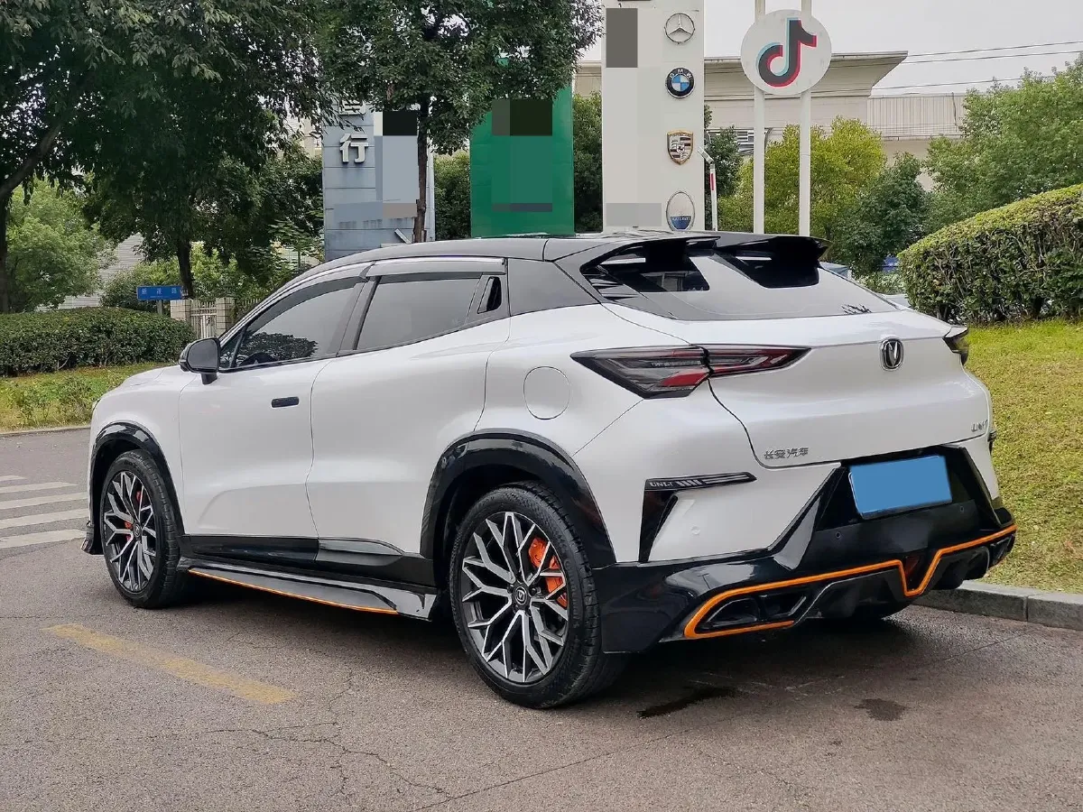 2022 ChangAn UNI-T 1.5T 188HP L4 7DCT,autocango,china used car exporter,china ev exporter,chinese used car exporter,chinese used ev exporter
