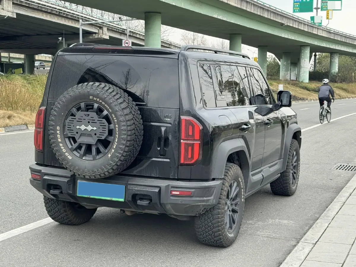 2023 FangChengBao Bao 5 1.5T 194HP L4 E-CVT PHEV 31.8KWH,autocango,china used car exporter,china ev exporter,chinese used car exporter,chinese used ev exporter