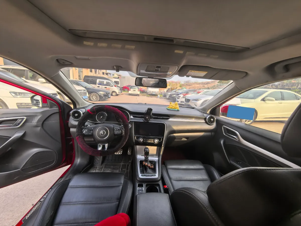 2019 MAXUS D60 1.5T 169HP L4 7DCT,autocango,china used car exporter,china ev exporter,chinese used car exporter,chinese used ev exporter