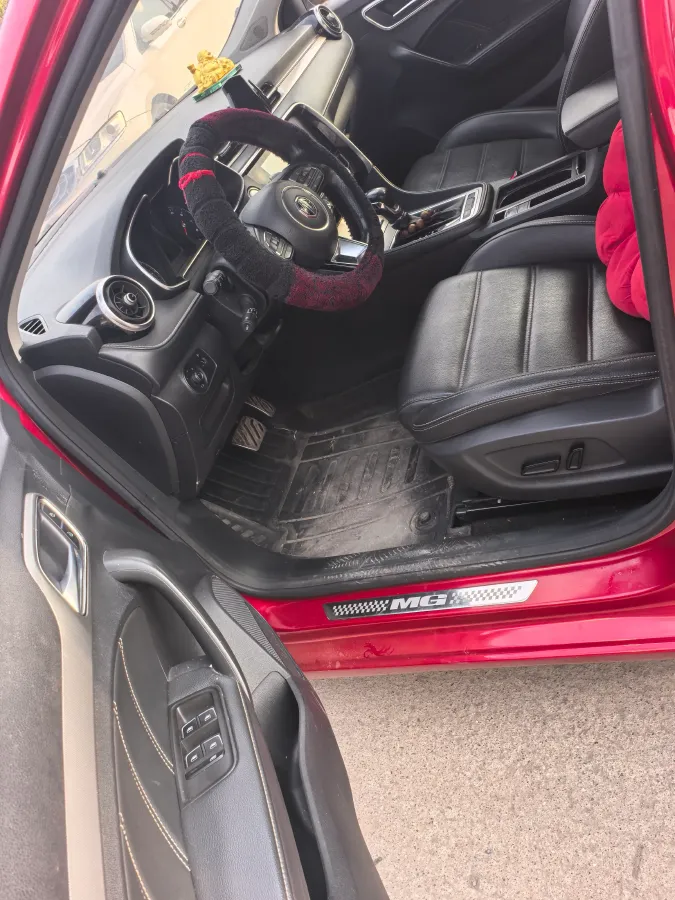 2019 MAXUS D60 1.5T 169HP L4 7DCT,autocango,china used car exporter,china ev exporter,chinese used car exporter,chinese used ev exporter