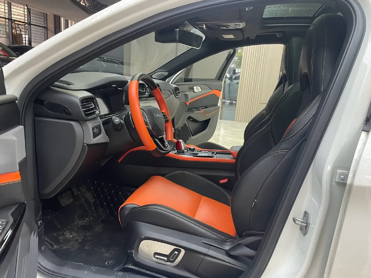 2021 LYNK&CO 03 1.5T 180HP L3 7DCT,autocango,china used car exporter,china ev exporter,chinese used car exporter,chinese used ev exporter