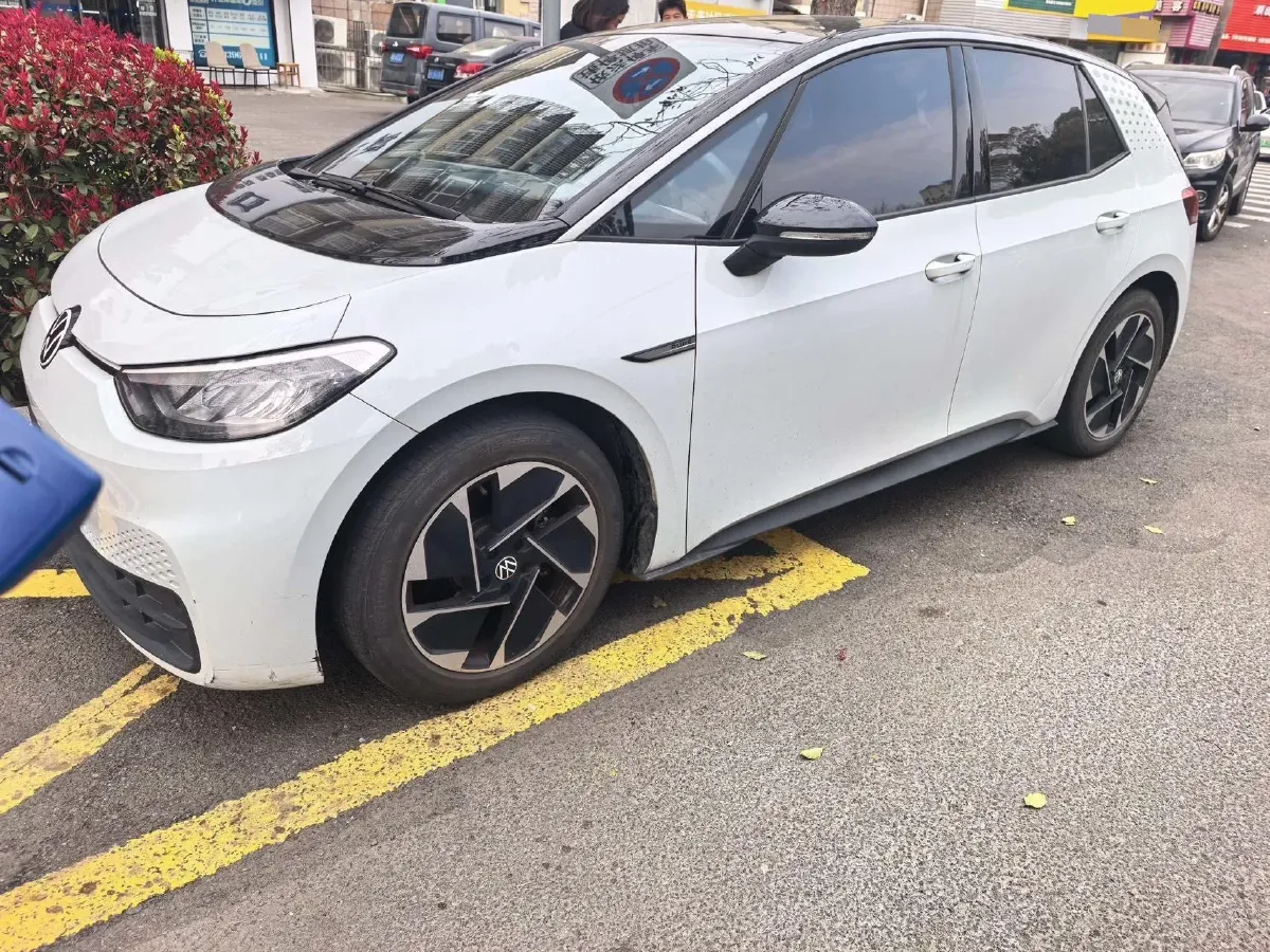 2023 Volkswagen ID.3 BEV 52.8KWH,autocango,china used car exporter,china ev exporter,chinese used car exporter,chinese used ev exporter