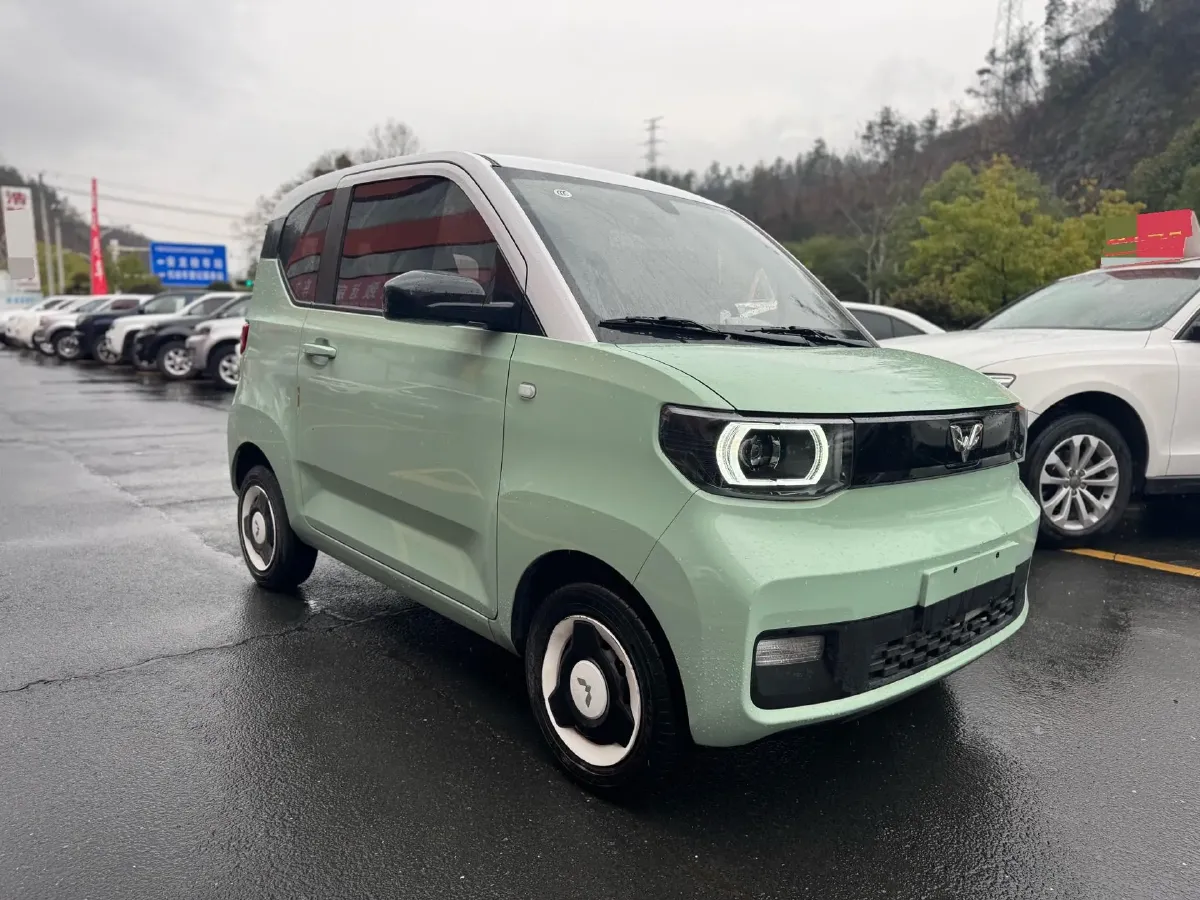2020 WuLing HongGuang MINI EV BEV 9.3KWH,autocango,china used car exporter,china ev exporter,chinese used car exporter,chinese used ev exporter