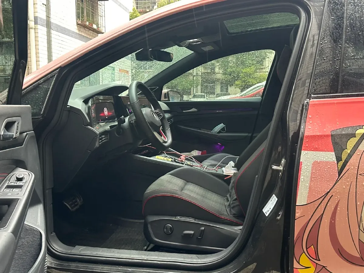 2023 Volkswagen GolfGTI 2.0T 220HP L4 7DCT,autocango,china used car exporter,china ev exporter,chinese used car exporter,chinese used ev exporter