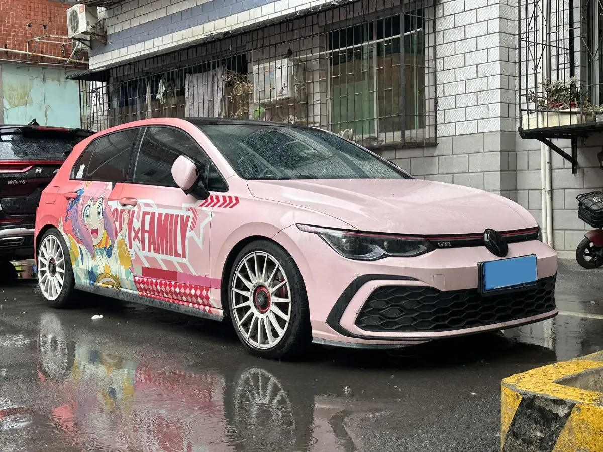 2023 Volkswagen GolfGTI 2.0T 220HP L4 7DCT,autocango,china used car exporter,china ev exporter,chinese used car exporter,chinese used ev exporter