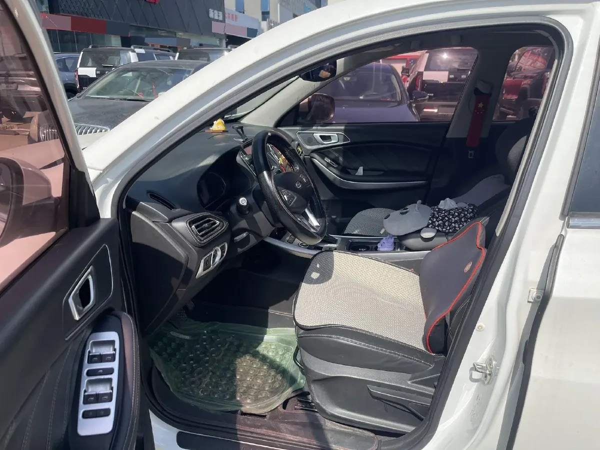 2018 Chery Tiggo 7 1.5T 147HP L4 6DCT,autocango,china used car exporter,china ev exporter,chinese used car exporter,chinese used ev exporter