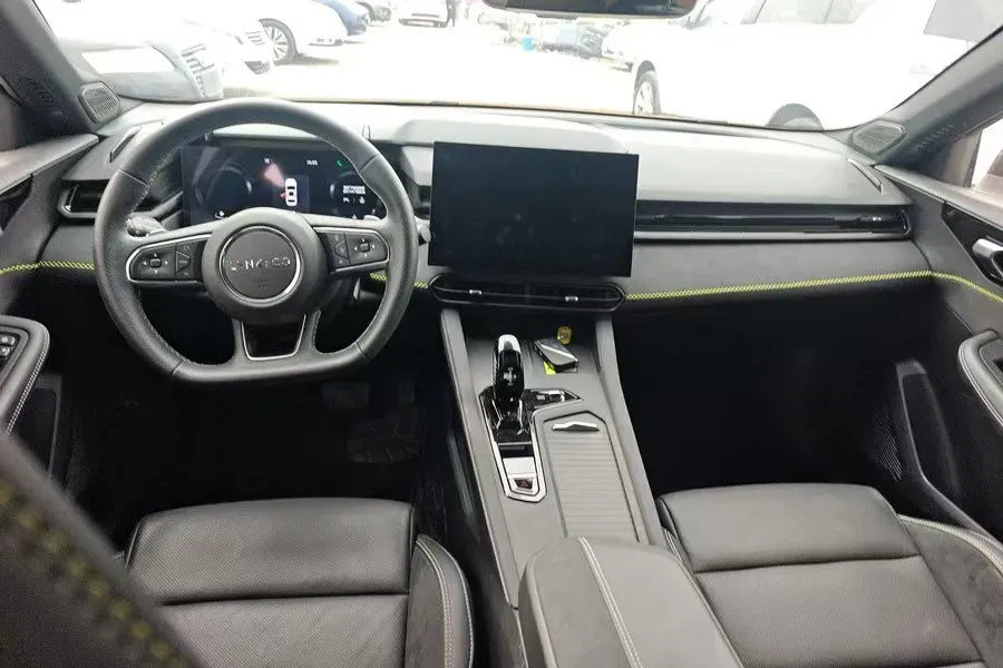 2023 MAXUS G50 1.5T 181HP L4 7DCT,autocango,china used car exporter,china ev exporter,chinese used car exporter,chinese used ev exporter