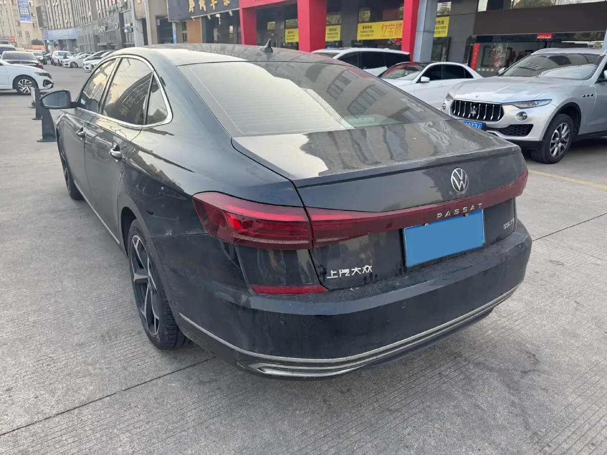 2023 Volkswagen Passat 2.0T 186HP L4 7DCT,autocango,china used car exporter,china ev exporter,chinese used car exporter,chinese used ev exporter