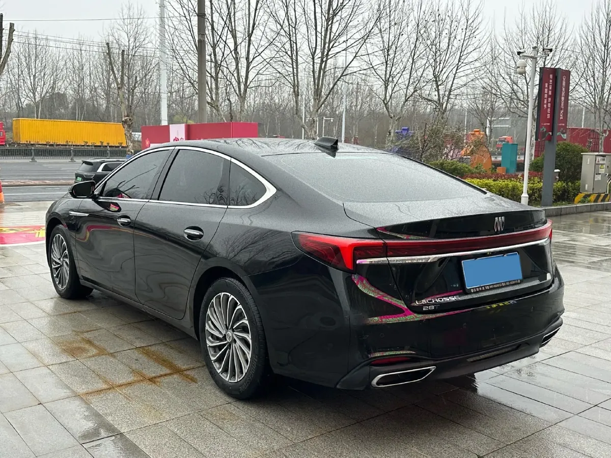 2023 Buick Larcosse 2.0T 237HP L4 9AT,autocango,china used car exporter,china ev exporter,chinese used car exporter,chinese used ev exporter
