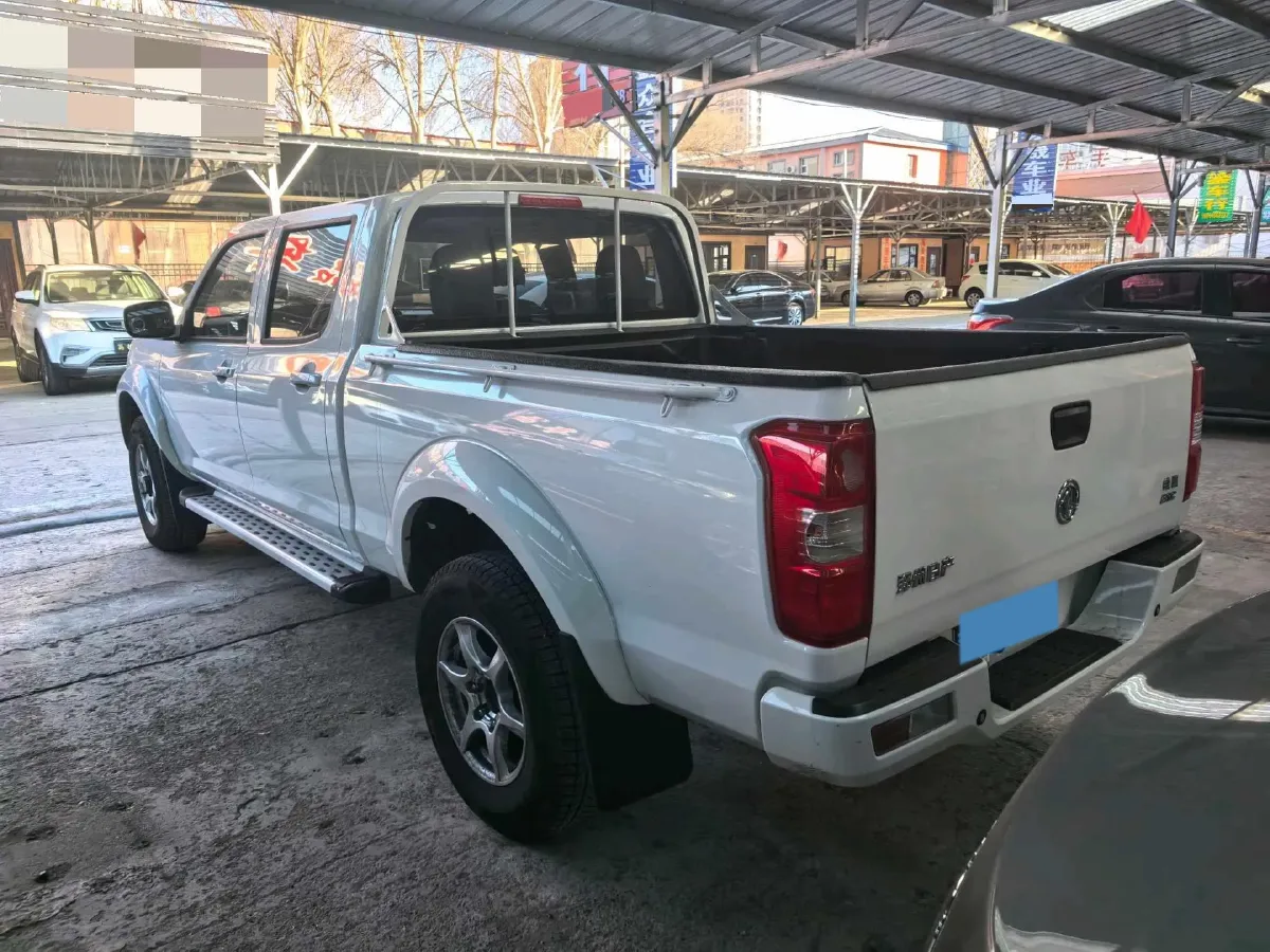 2023 Dongfeng RuiQi 2.4L 158HP L4 5MT,autocango,china used car exporter,china ev exporter,chinese used car exporter,chinese used ev exporter