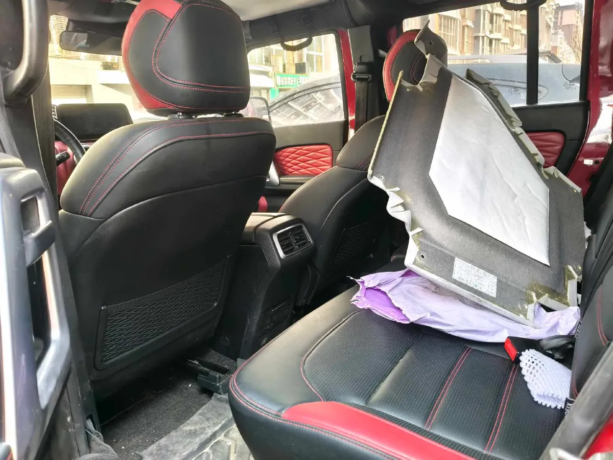 2019 Beijing BJ40 2.3T 231HP L4 6AT,autocango,china used car exporter,china ev exporter,chinese used car exporter,chinese used ev exporter